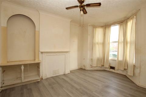 3 bedroom terraced house for sale, Tewson Road, London, SE18