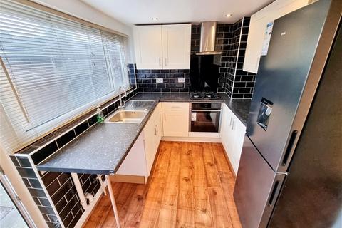 2 bedroom house to rent, Faringford Road, Stratford