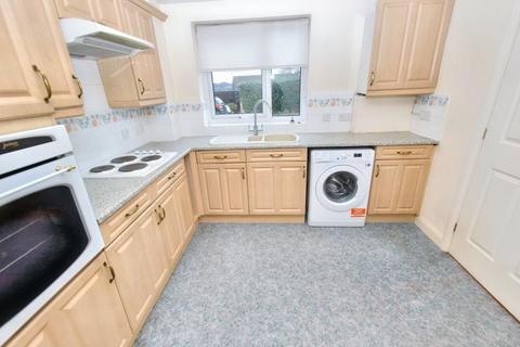 2 bedroom apartment for sale, Langton Green, Leeds, West Yorkshire