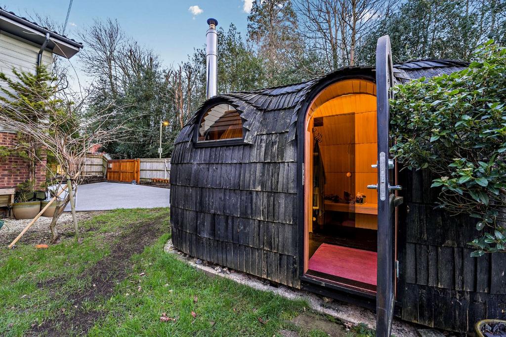 Igloo Style Sauna