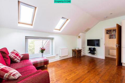 1 bedroom flat for sale, Hale Lane, London, NW7 3PR