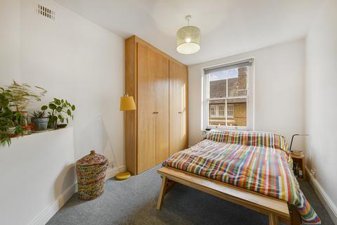 6 Chapter Chambers, London, SW1P 4NR