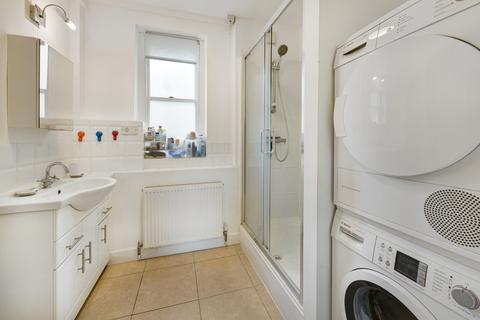 6 Chapter Chambers, London, SW1P 4NR