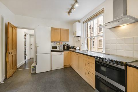 6 Chapter Chambers, London, SW1P 4NR