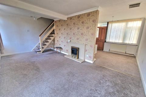 3 bedroom terraced house to rent, Tregorrick Road, Coventry CV7