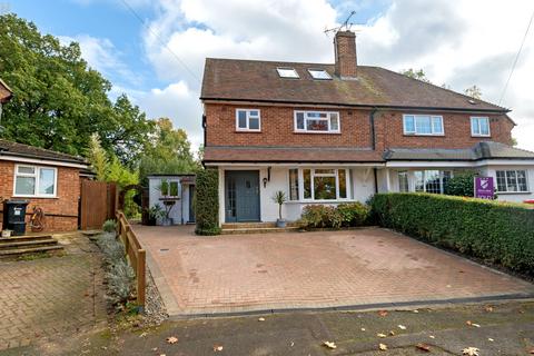 4 bedroom semi-detached house for sale, Orchard Estate, Reading RG10