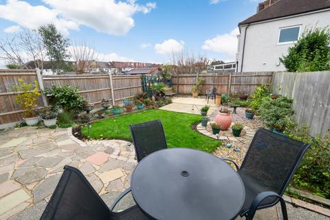 3 bedroom semi-detached house for sale, Henley Avenue, Sutton SM3