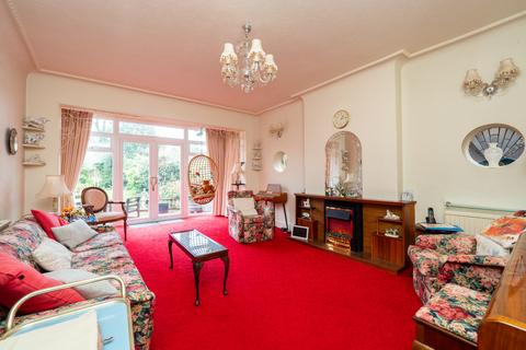 11 Gomshall Road, Cheam, Sutton, SM2 7JZ