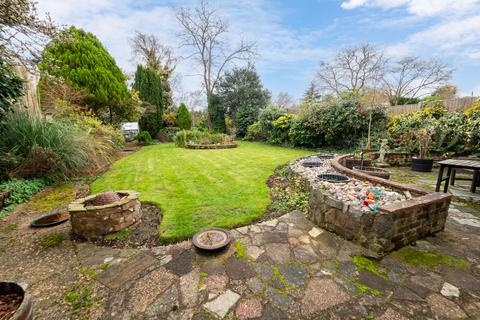 11 Gomshall Road, Cheam, Sutton, SM2 7JZ