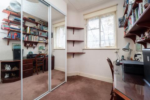 11 Gomshall Road, Cheam, Sutton, SM2 7JZ