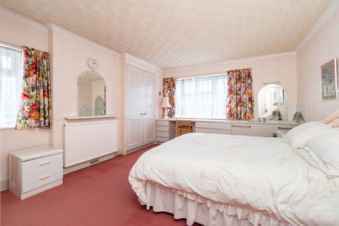 11 Gomshall Road, Cheam, Sutton, SM2 7JZ