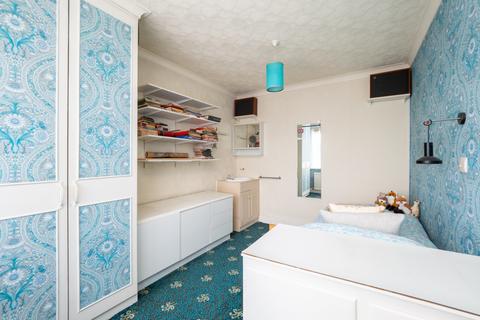 11 Gomshall Road, Cheam, Sutton, SM2 7JZ