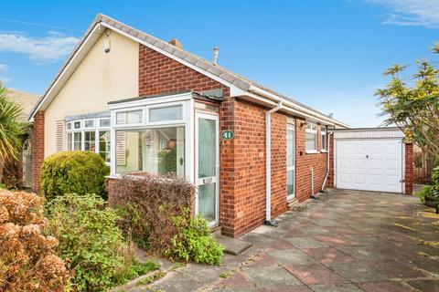 3 bedroom bungalow for sale, Templegate Crescent, West Yorkshire LS15