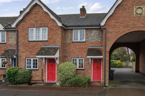 2 bedroom end of terrace house for sale, Thaxted Road, Essex CB11