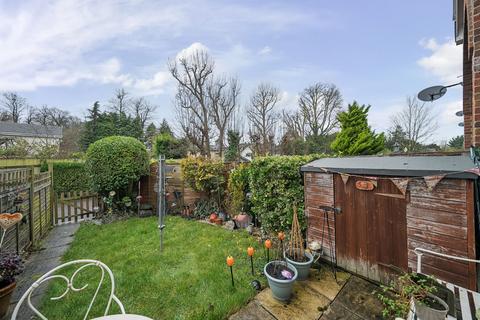 2 bedroom end of terrace house for sale, Thaxted Road, Essex CB11