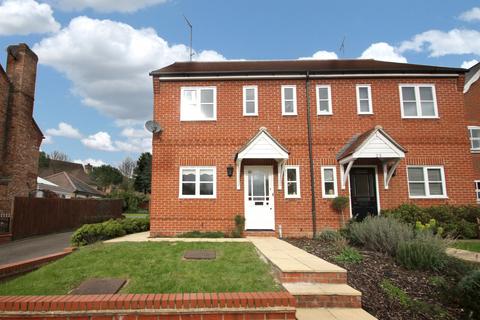 23 Fallow Fields, Loughton, IG10 4QP