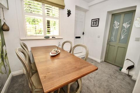 3 bedroom end of terrace house for sale, Westgate, North Yorkshire TS14