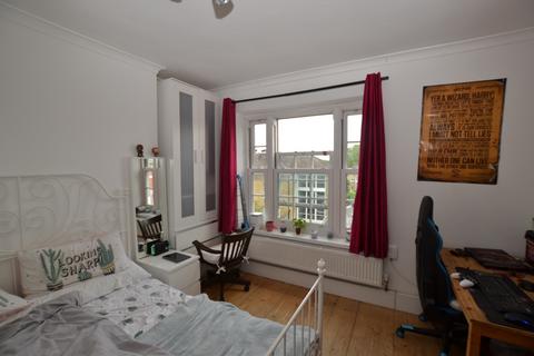 2 bedroom apartment for sale, Kennington Oval, London SE11