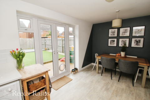 3 bedroom semi-detached house for sale, Assembly Avenue, Lancashire PR25