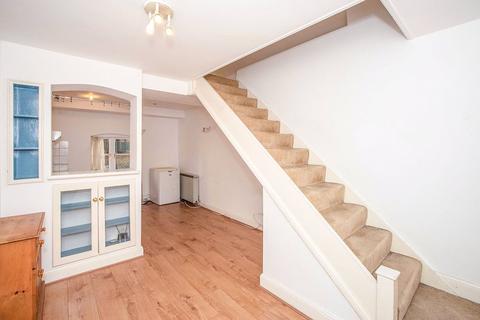 1 bedroom flat for sale, Clifton Road, Kent DA11