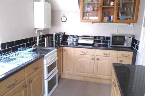 3 bedroom semi-detached house for sale, Spinney Drive, Nuneaton CV13