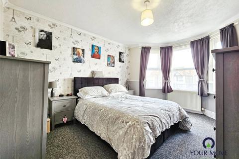 4 bedroom end of terrace house for sale, Beacon Road, Kent CT10