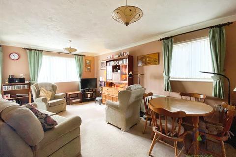 2 bedroom flat for sale, Blakes Way, East Sussex BN23