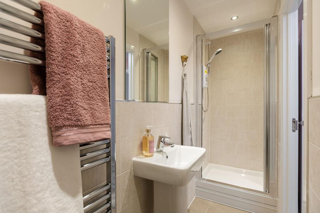 Your en suite shower room