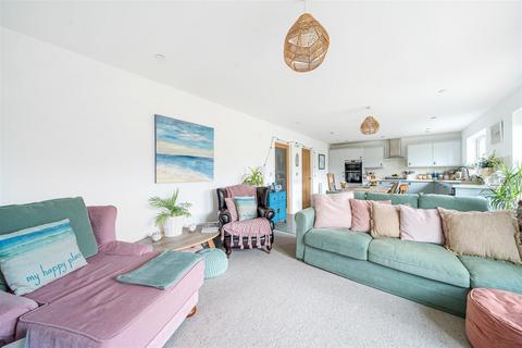 undefined, Llys Tirnant, Tycroes, Ammanford