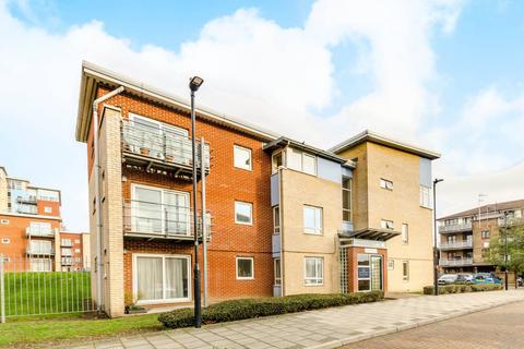 2 bedroom flat to rent, Wellspring Crescent, Wembley, HA9