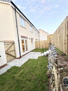 3 bedroom semi-detached house to rent, Ivybridge