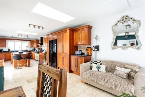 14 Addison Road, Steeple Claydon, Buckingham, MK18 2NP