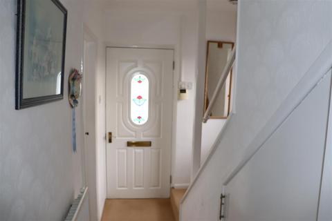 28 Clarendon Road, Walsall, WS4 1AX