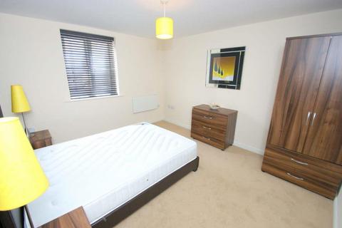 1 bedroom flat to rent, Winker Green, Stanningley Road