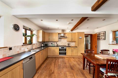 4 bedroom barn conversion for sale, The Barn, Barnsley Road, Flockton, WF4 4DW