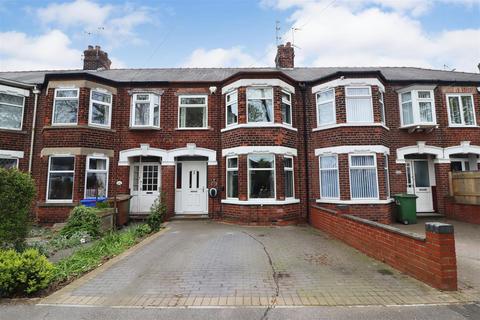 3 bedroom terraced house for sale, Beverley Road, Hessle