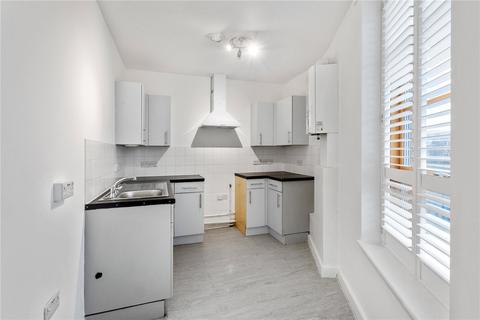 Flat 7, Lyme Grove House Lyme Grove, London, E9 6FF