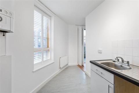 Flat 7, Lyme Grove House Lyme Grove, London, E9 6FF