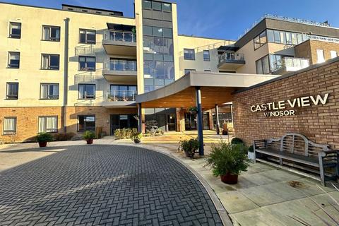 2 bedroom apartment for sale, Castle View Retirement Village, Helston Lane, Windsor, Berkshire, SL4