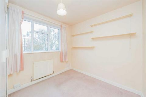 2 bedroom flat for sale, Lexham Gardens, London W8