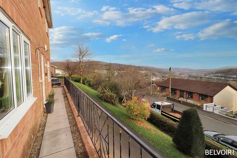 4 bedroom detached house for sale, Hillside View, Pontypridd CF37