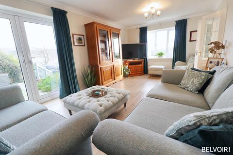 4 bedroom detached house for sale, Hillside View, Pontypridd CF37