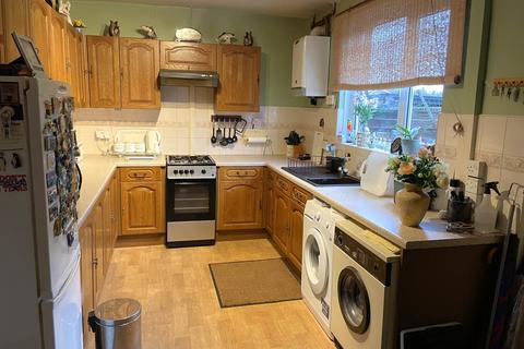 3 bedroom semi-detached house for sale, Park Avenue, Oldham OL9