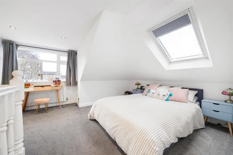 3 bedroom maisonette for sale, Abbots Park, Tulse Hill, SW2