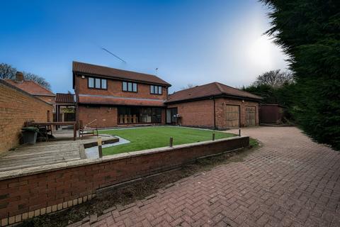 4 bedroom detached house for sale, Sunderland Road, South Shields, NE34