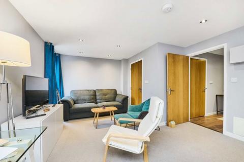 2 bedroom flat for sale, Spurstowe Terrace, London E8