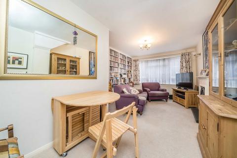 2 bedroom flat for sale, Maple Road, Surbiton KT6