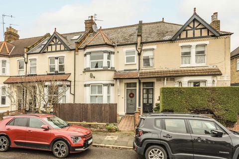 2 bedroom flat for sale, Hounslow Road, Whitton TW2