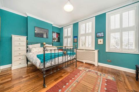 26 Whitton Road, Twickenham, TW1 1BJ