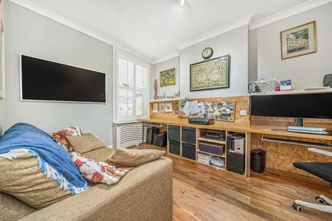 26 Whitton Road, Twickenham, TW1 1BJ